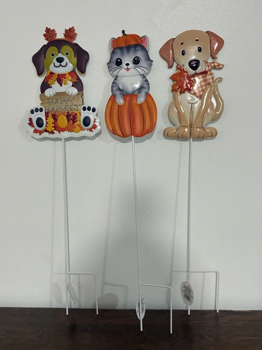 NWT- Set of 3- Adorable Fall Harvest Theme- Dog & Cat Metal Yard Stakes